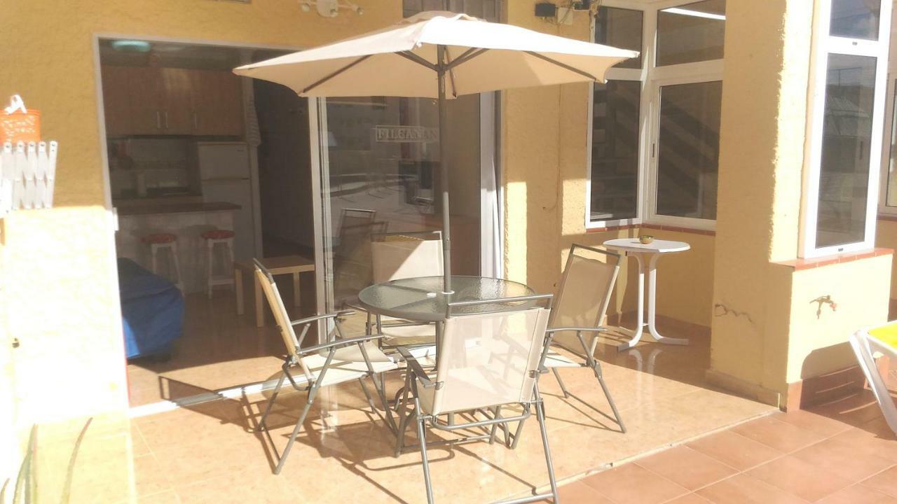 Appartement Aircon Pool View Nr Yumbo *